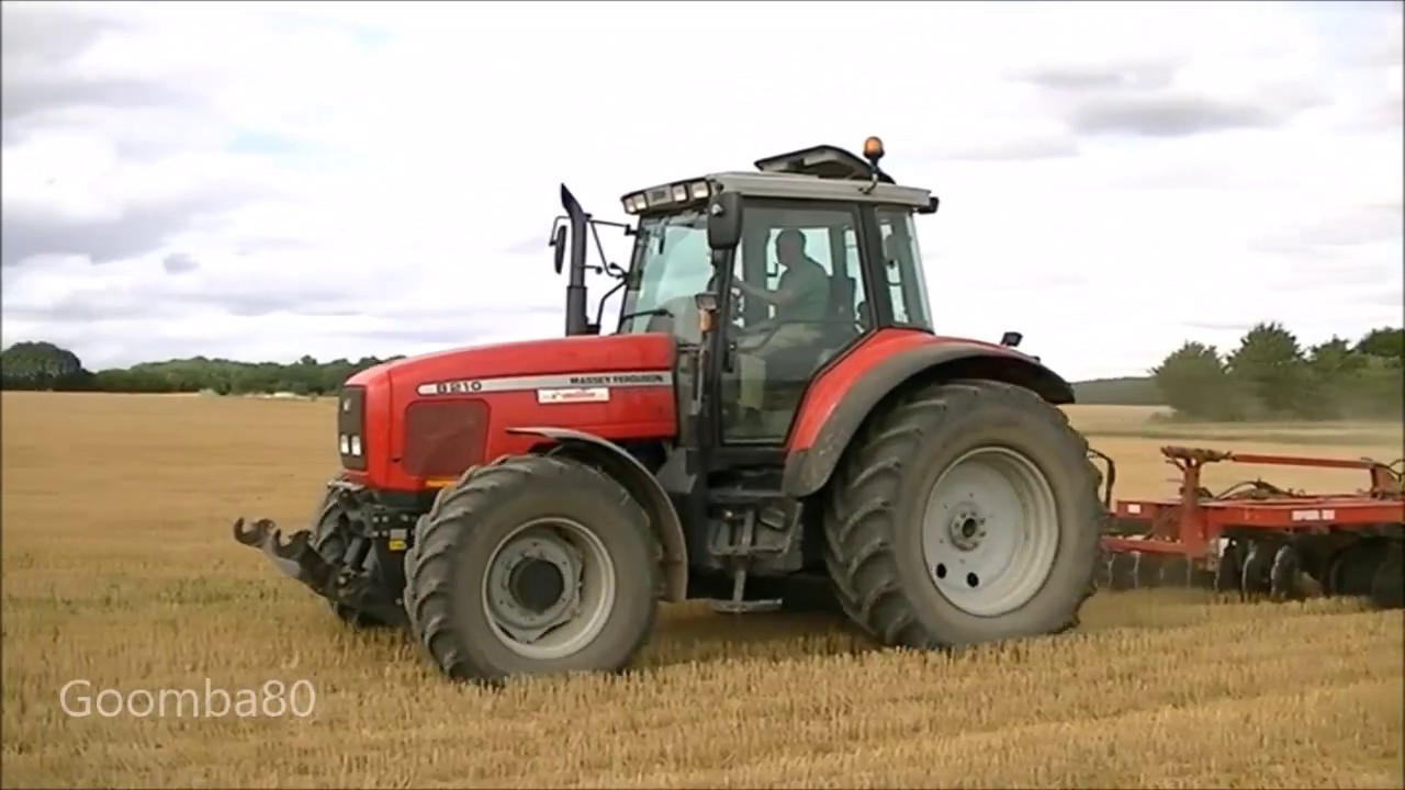 Massey Ferguson 8210 au déchaumage 2017
