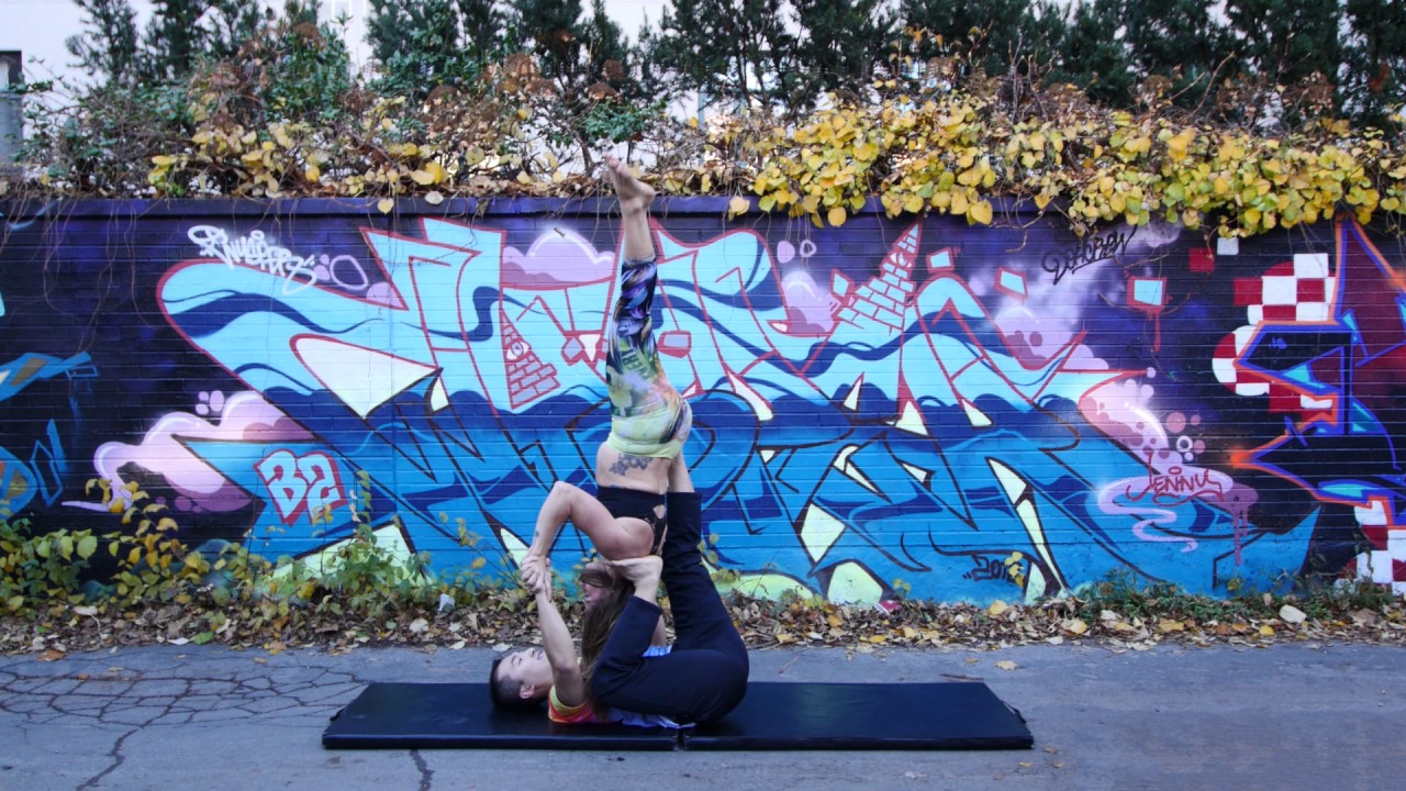 Acro Yoga Graffiti Flow Toronto