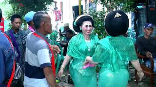 TAYUB TUBAN : PRAU LAYAR // TRETEK KU