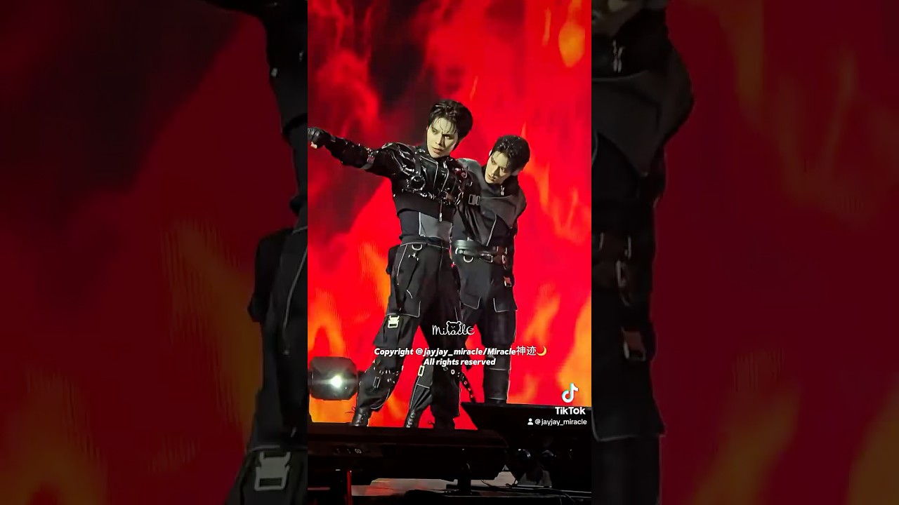 JAYJAY focus 260628 SMTOWN London 