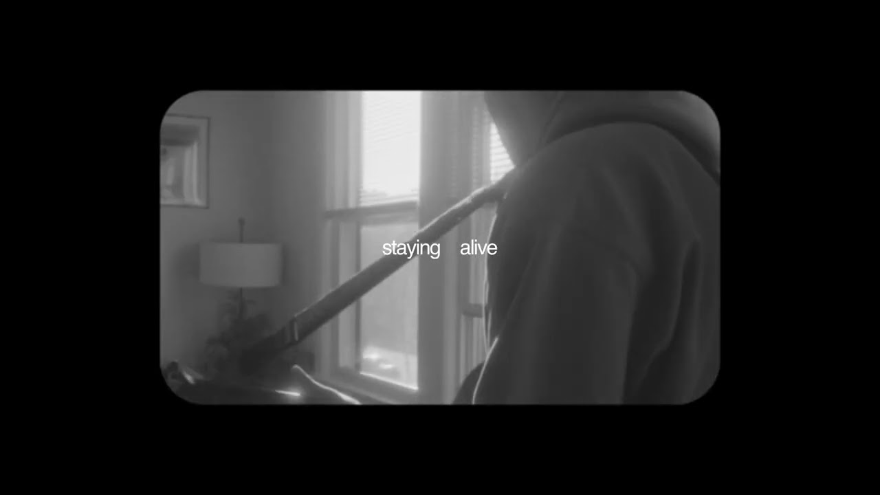 Guarda Public Library Commute - What Do We Do Now (Official Lyric Video) su YouTube Guarda Public Library Commute - What Do We Do Now (Official Lyric Video) su YouTube
