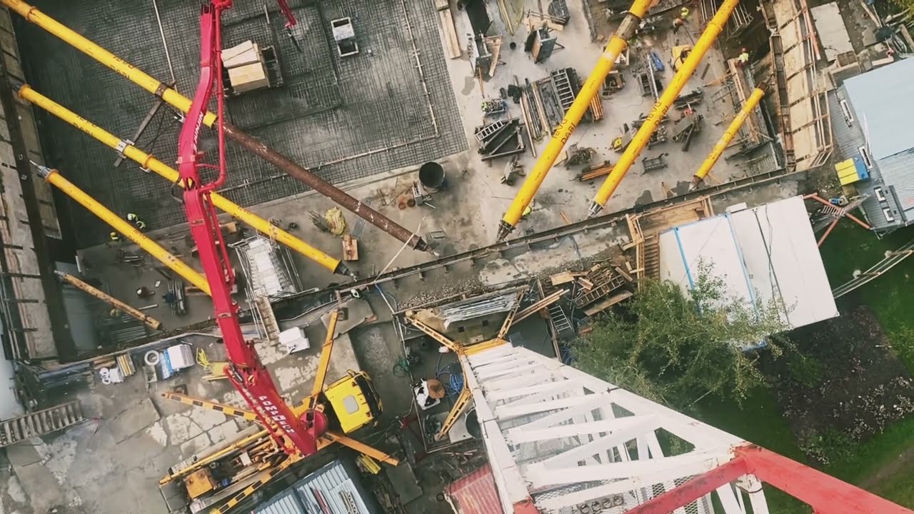 From the Tower Crane Cabin — How a New Building Rises