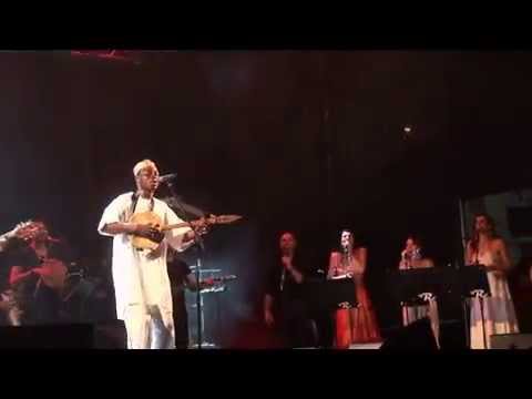 Orchestra popolare NdT & Ludovico Einaudi, "Tonio Yima/ Rirollallà" - Bari, 30 giugno 2012