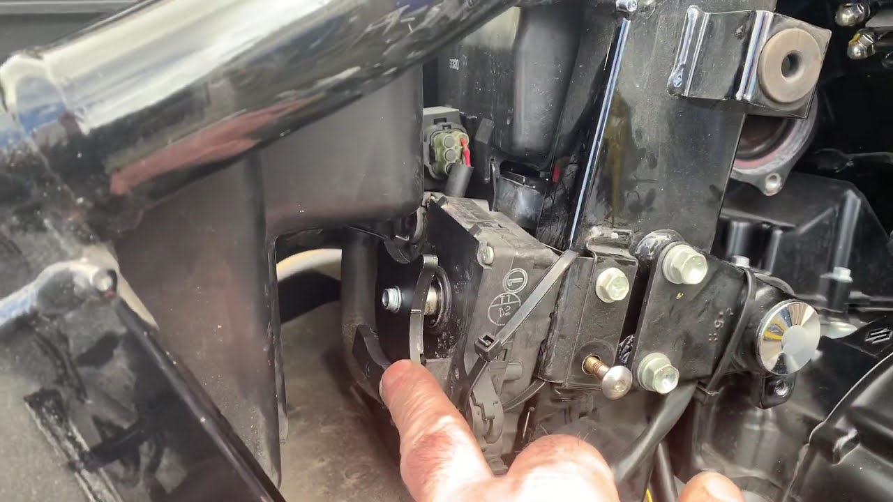 Suzuki M109R M1800R servo fix buddy m90 c109exup valve cam removal fix