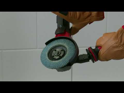 Кутова шліфмашина (болгарка) MIlwaukee коло 125 мм акумуляторна (2АКБ+ЗУ) 4933493553, видео 1