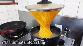 r/Damnthatsinteresting | big noodle