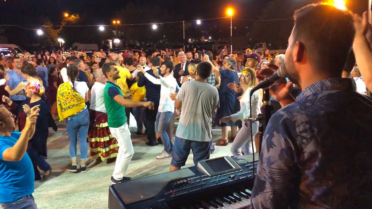 Cide Düğünü - Piyanist Engin Can Gencer (Korg PA 800)