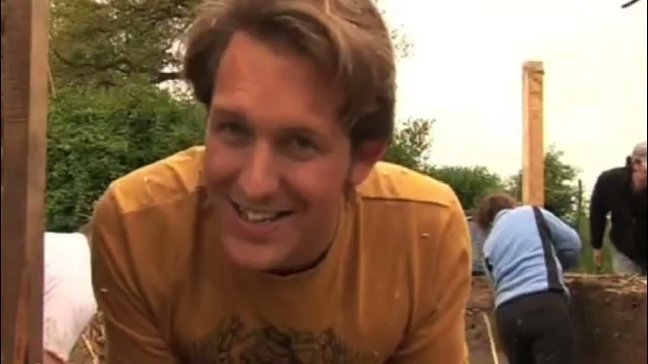 Can You Really Build a House From Mud? Inside a 5-Day Cob Building Course | Archive