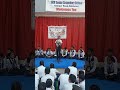 वीर हमें बतलाते हैं