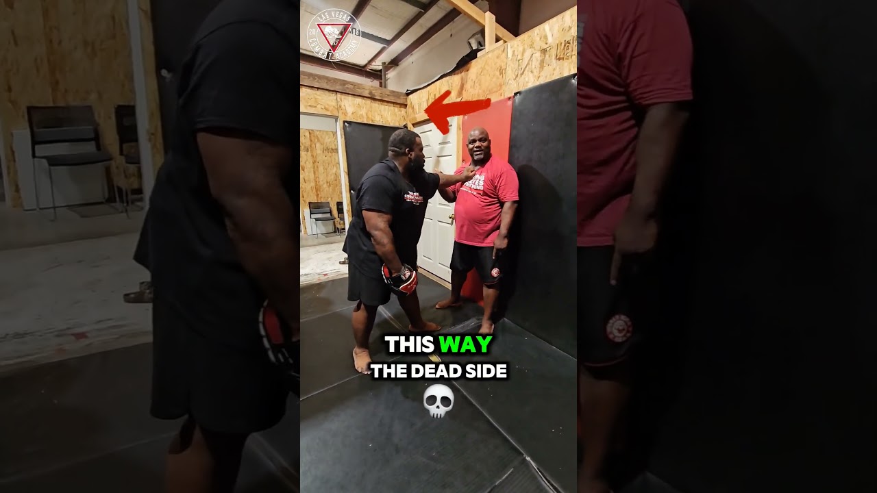 Ближний бой: как защитить себя. Тренер Бритт 