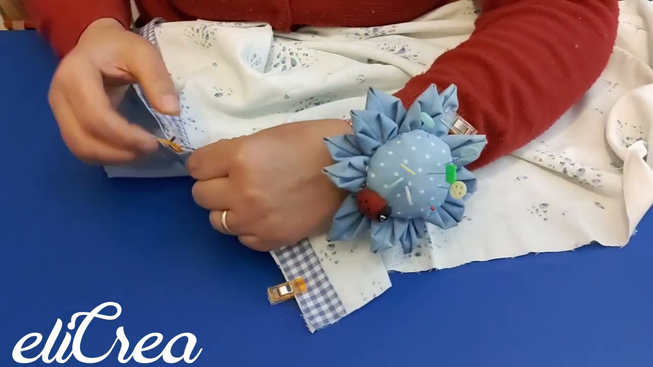 riciclo lenzuolo e creo una federa con bordo facilissimo adatto anche alle principianti