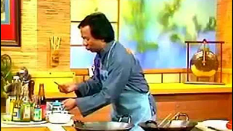 Wok With Yan - Wokking Chair - Ham and egg noodle ...