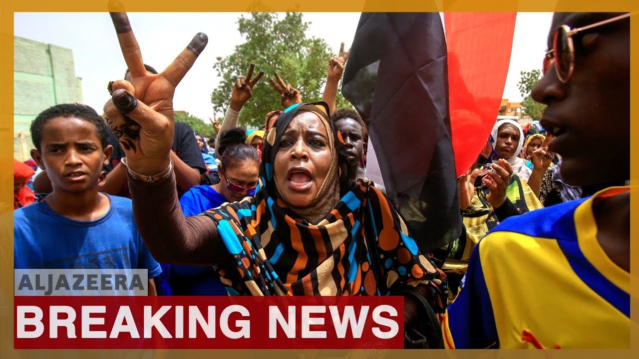 "الملايين يتظاهرون": السودانيون يجددون احتجاجاتهم للمطالبة بالحكم المدني