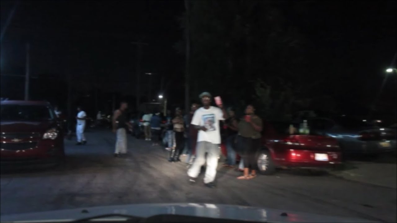 Detroit Hood On A Saturday Night Youtube