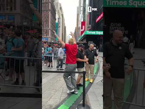 These FIFA World Cup watchers had to make sure the French fans saw Spain's opener π