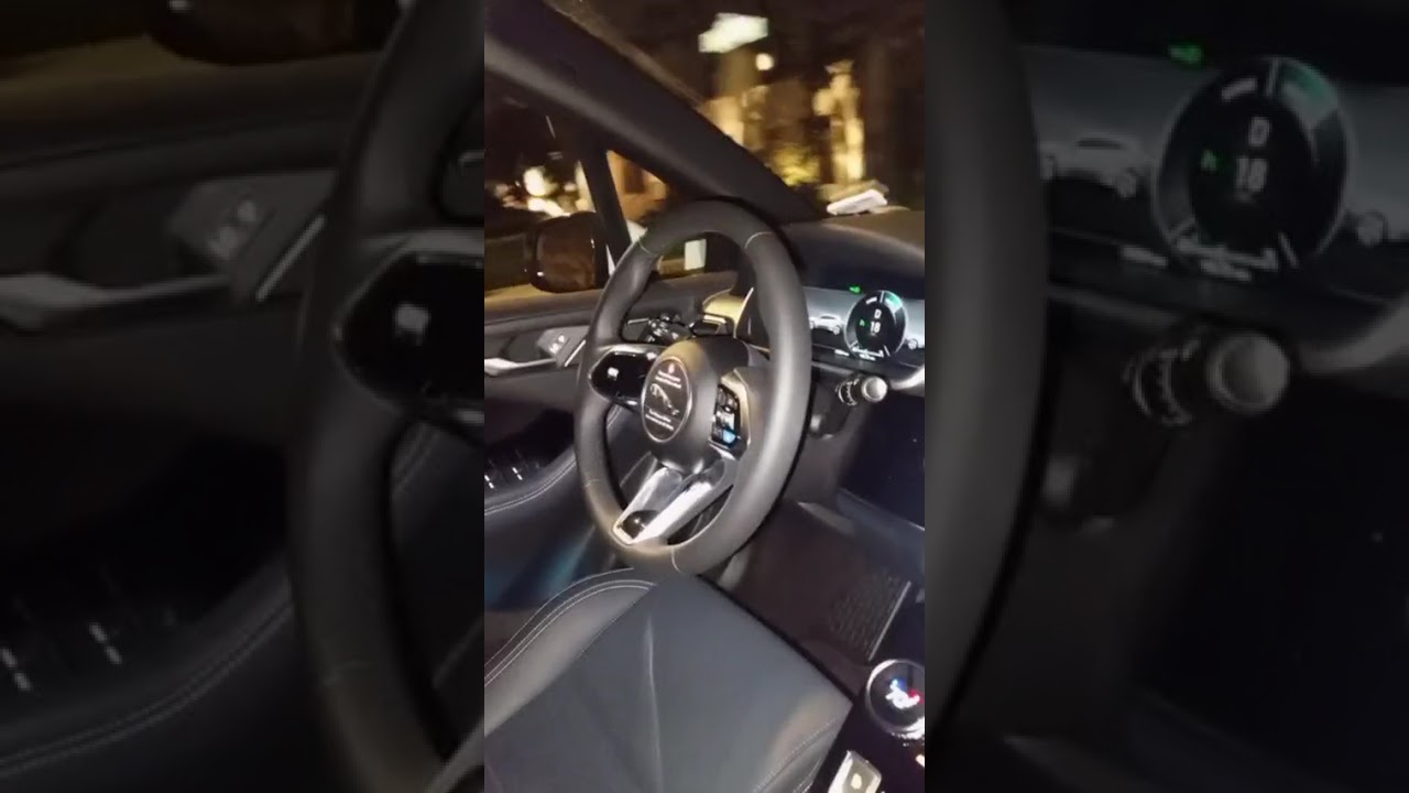 Teknolojinin Zirvesinde Bir Adalı: “Başımıza Taş Yağayacak”