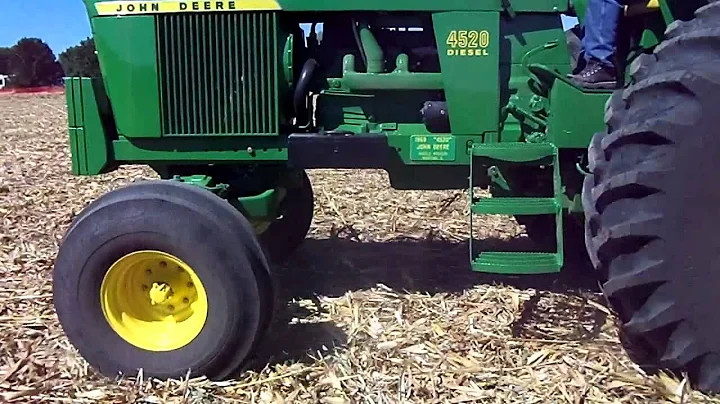 John Deere 4520 Plowing at the Half Century of Pro...