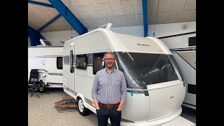 Se med når Søren viser rundt i Hobby onTour 390 SF