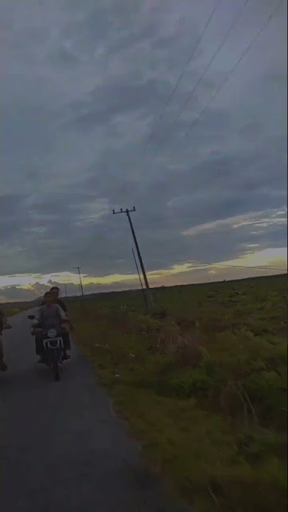 story' wa jalan jalan sore #pemandangan #jalanjalandisorehari #storywa #storywa30detik #shorts