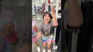 Emma \u0026 Kate go CRAZY for 6-7!