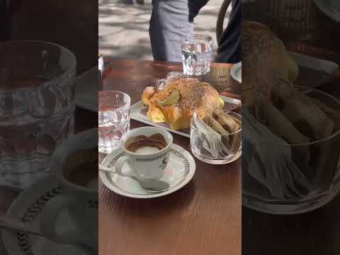 Episode 2 - Italian breakfast ☕🥐🚬 #Italian #Italy #Rome #romeitaly #italianbreakfast #breakfast 🇮🇹