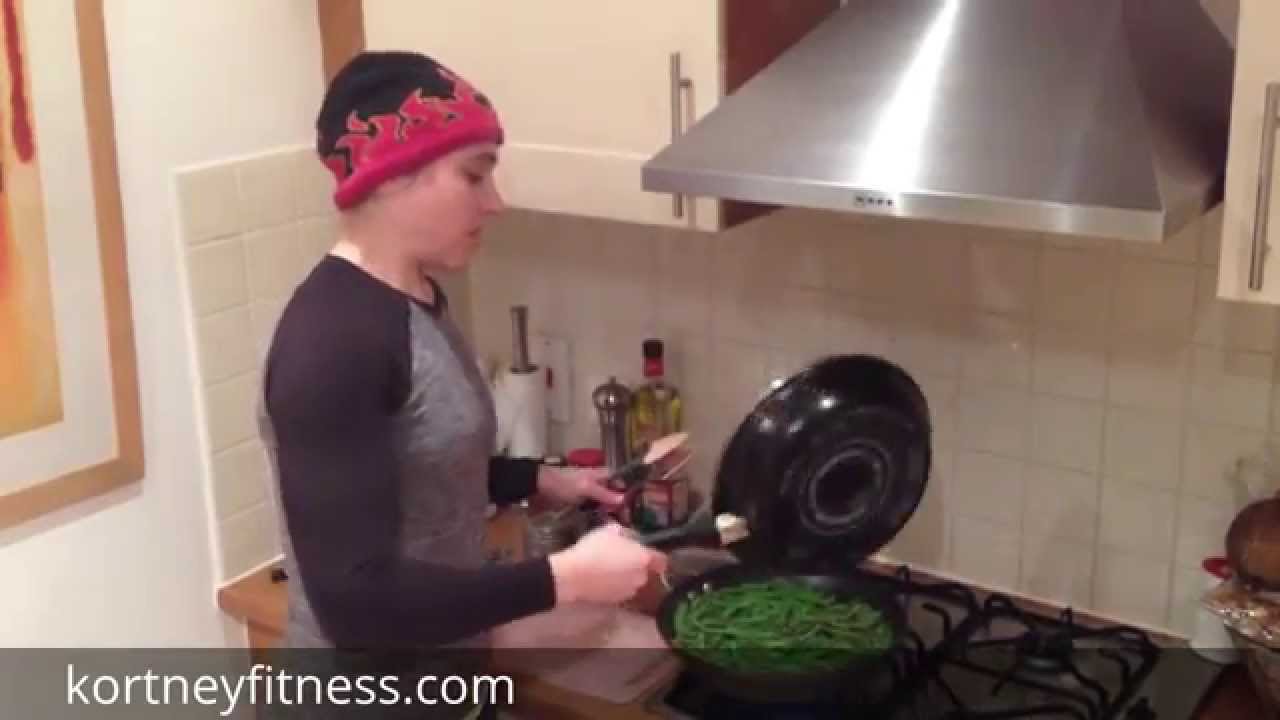 Delicious Seasoned Chicken Fillets and Frozen Green Beans - YouTube