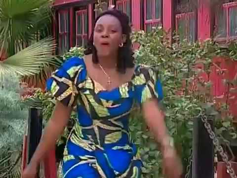 Lola Leonardo /  Mondimi