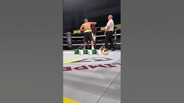 الملاكم الجزائري جمال دحو يفوز بالضربة القاضية المبارزة التي ينتضرهاالحميع Boxing Dz ملاكمة 