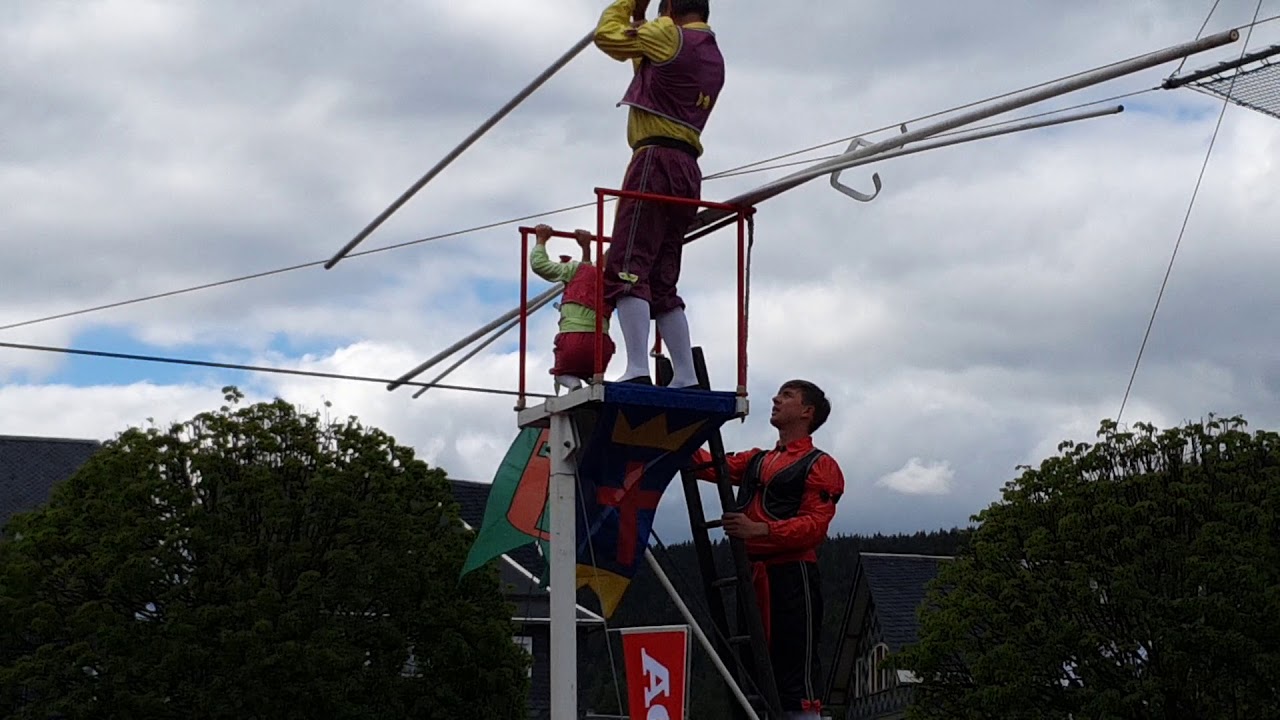 500 Jahre Steinach/Thüringen - Hochseilartistik Geschwister Weisheit - Show: Anno Dazumal