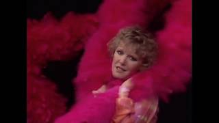 Watch Petula Clark Boy From Ipanema video