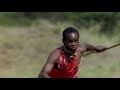 JV films the Masai hunting a lion
