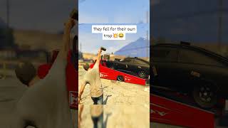 They fell into their own trap 💥😂 #gta #gta5 #gtav #short #shorts