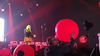 Avril Lavigne: I'm a Mess, live Berlin Verti Hall 15.4.2023