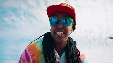 Walmart associates write/perform rap in new music video about this year