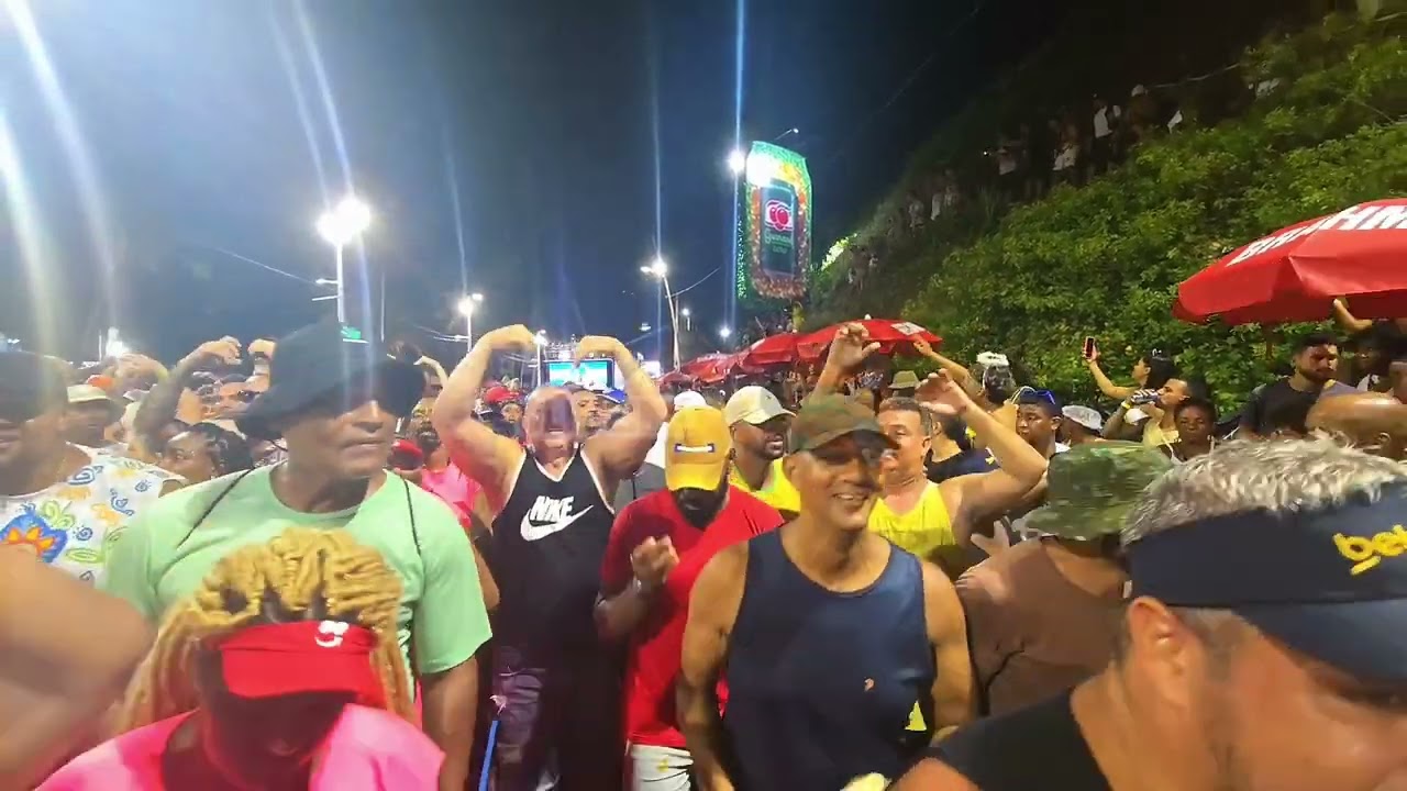 CARNAVAL DE SALVADOR 2025 | BELL MARQUES | BLOCO CAMALEÃO DOMINGO