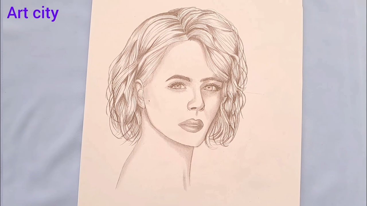 How to draw a girl easily 