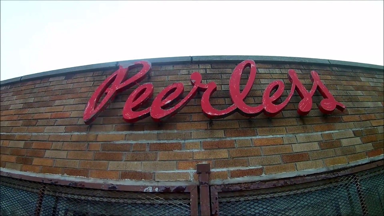 Peerless Potato Chips Building deserted in Gary, Indiana YouTube
