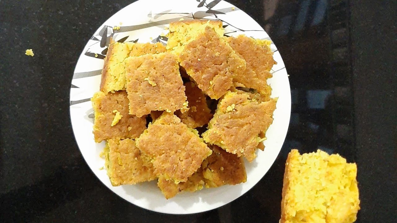 Prawns pie |Shyunsa Poli | Haldawi Poli | Teek Poli | Spicy Pie | Bhatkally's Taste..41