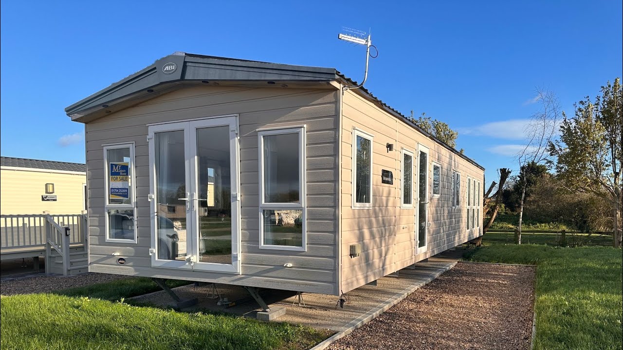 ABI BEAUMONT 42 x 14 2 Bedroom Sited On A 12 Month Park Near Skegness