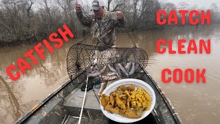 Huge Catfish Catches With Three Traps ( Catch*Clean*Cook) Best Fried Catfish Ever &amp;  Shrimp Rice