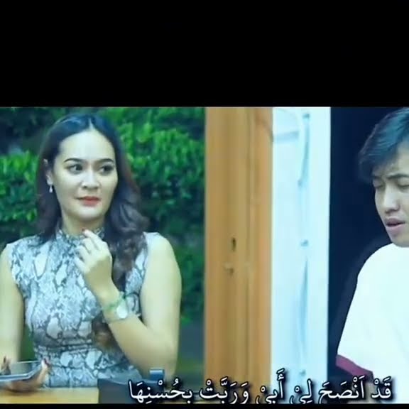 Awalnya jutek pas dengar sholawat salting parah si teteh #rsg #prank #sholawat #viral #shortsvideo