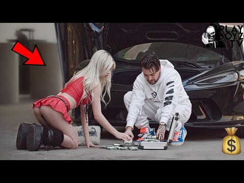 КРАСОТКА НЕ ПОВЕЛАСЬ НА МАКЛАРЕН И ШОКИРОВАЛА ПРАНКЕРА