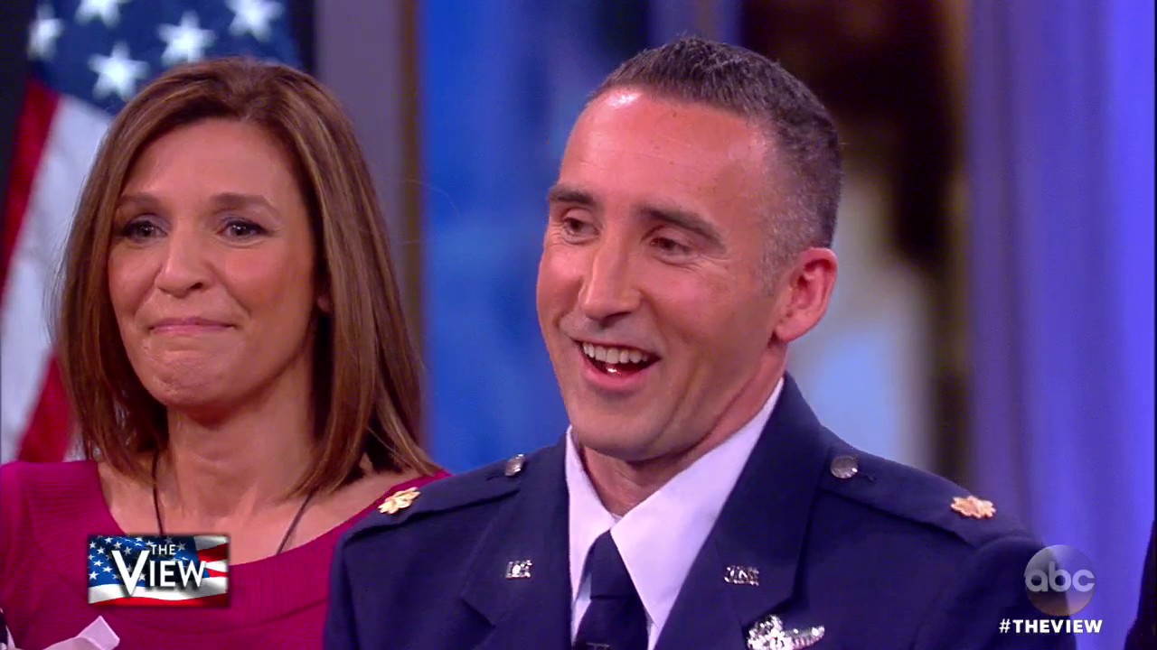 Former Sec. of Defense Rumsfeld Surprises Air Force Major With Promotion To Lieutenant Colonel - Former Sec. of Defense Rumsfeld Surprises Air Force Major With Promotion To Lieutenant Colonel