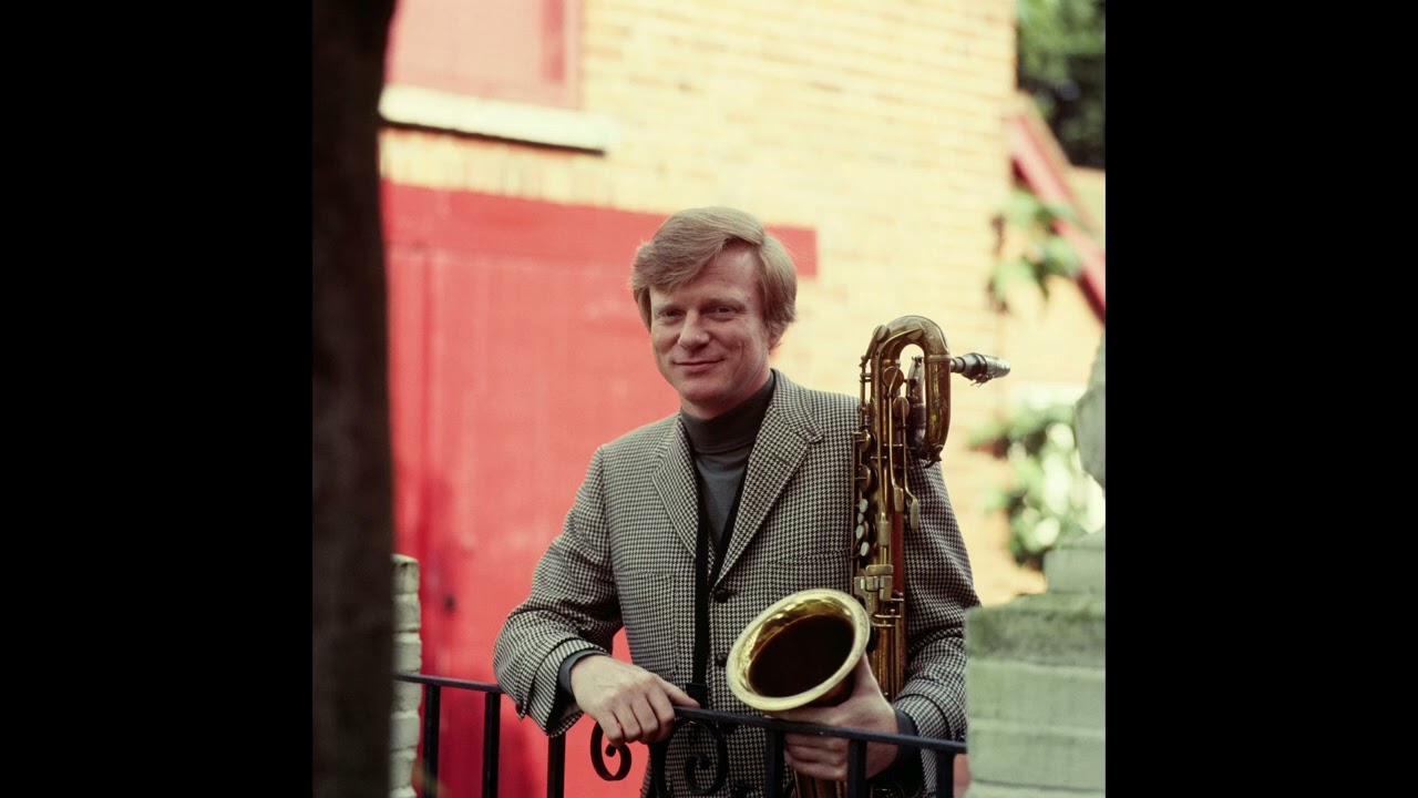 Chet Baker & Gerry Mulligan- Carioca - YouTube