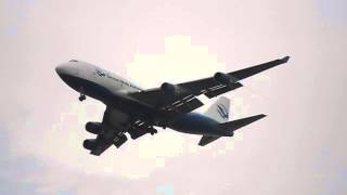 Great Wall Airlines Cargo Boeing 747-400F Landing WSSS 20R