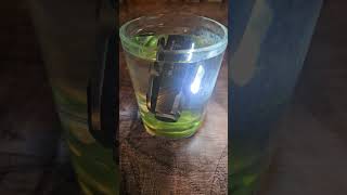 sofirn st10 immergée #flashlight #sofirn #edcflashlight #flashing #flashing
