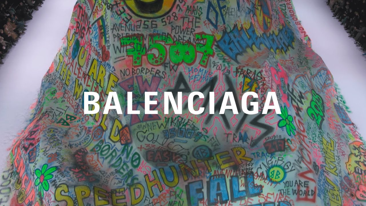 バレンシアガ WINTER 18 コレクション 写真集 BALENCIAGA Balenciaga Winter 18 Collection - YouTube