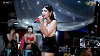 PENANTIAN  // TINA GANAS // LIVE // DL MUSIC // In Pringwulung