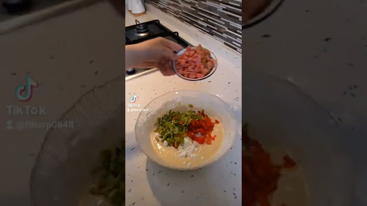 kahvaltı sofraları için kolay ve pratik pizza pankek tarifi ????????#pankek #pizza #keşfet kahvaltı sofraları için kolay ve pratik pizza pankek tarifi ????????#pankek #pizza #keşfet