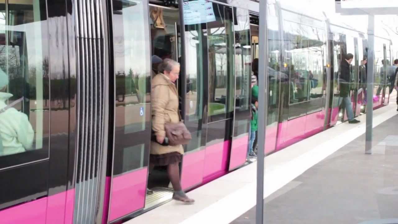 LE TRAMWAY A LA TOISON D'OR // 8 DECEMBRE 2012